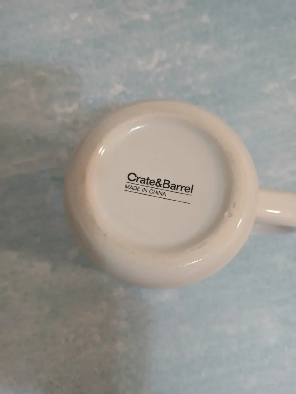 Crate & Barrel 